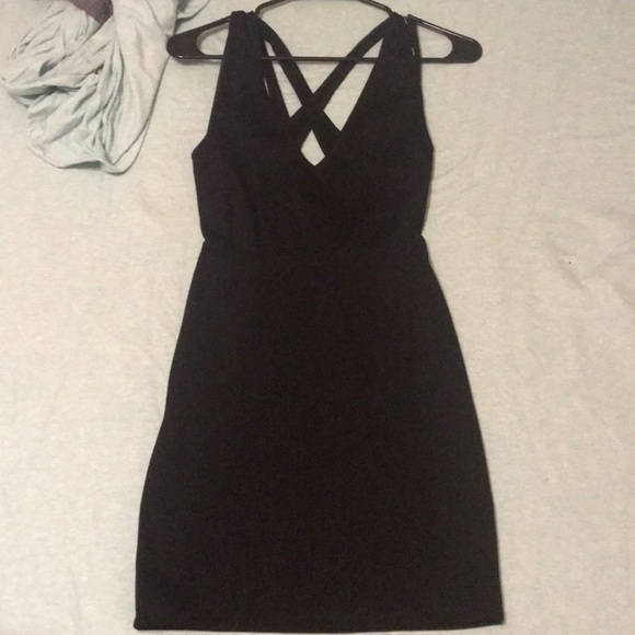 LBD - Picture 1 of 2